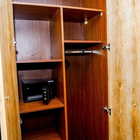 Pyramids Hotel Kafret el-Gabal Екстериор снимка